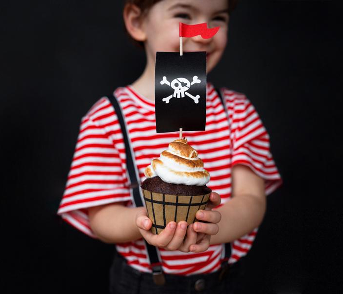 Muffins Set Pirater, CupcakeKit Cake Toppers och Muffins Wrappers - Pirates