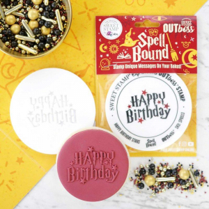 OUTboss Expressions Utstickare, Modern Happy Birthday- Sweet-Stamp