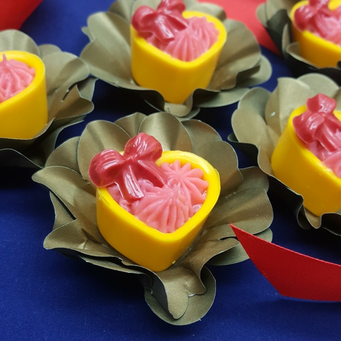 BWB Mold -Aplique Lacinho 9784 - Pralinform Chokladform Rosetter