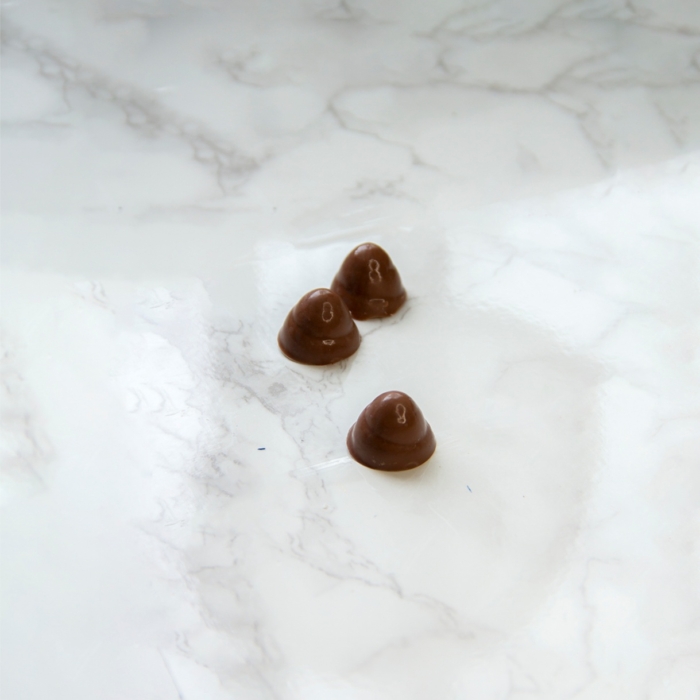 BWB Simple Mold - Mini Dantop 23 - Pralinform Chokladform