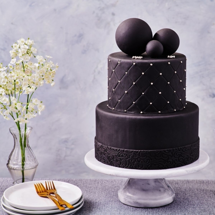 Täckpasta Svart 500g FunCakes