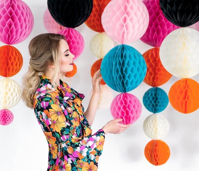 Honeycomb Rosa 30cm - PartyDeco